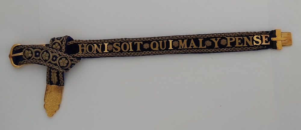 Order of the Garter garter with the text honi soit qui mal y pense